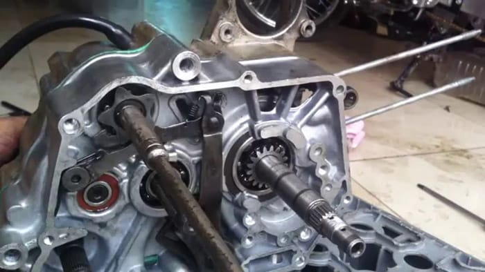 cach-xu-li-xe-may-50cc-hoc-so-2